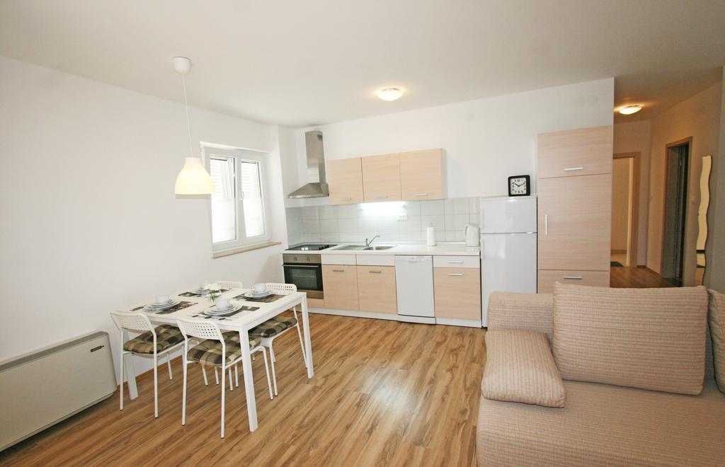 Jurman Apartment Барбарига Стая снимка