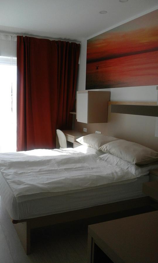 Jurman Apartment Барбарига Екстериор снимка