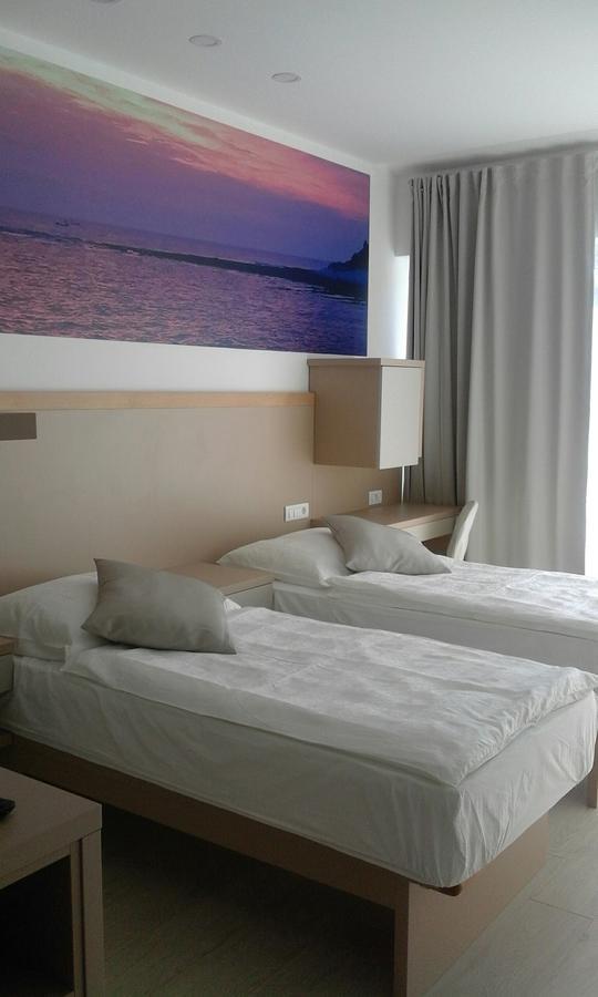 Jurman Apartment Барбарига Екстериор снимка